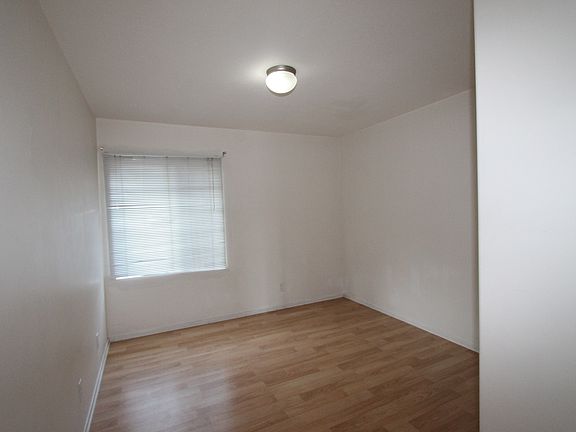 4th image of 23937 Strange Creek Dr