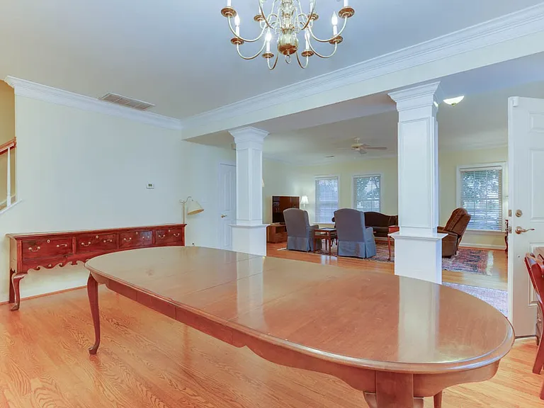 4609 Town Creek Dr — Photo 11
