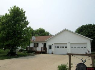 225 County Road 55, Saint James, MN 56081