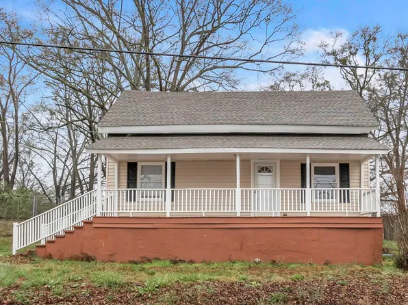 13 S Main St, Startex, SC 29377