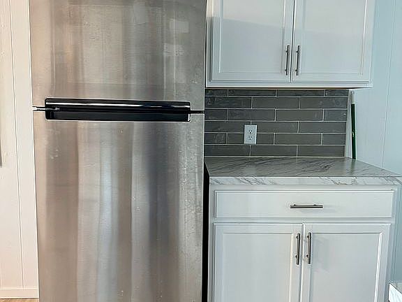 4th image of 43 Roll Inn Park Dr Trailer 29