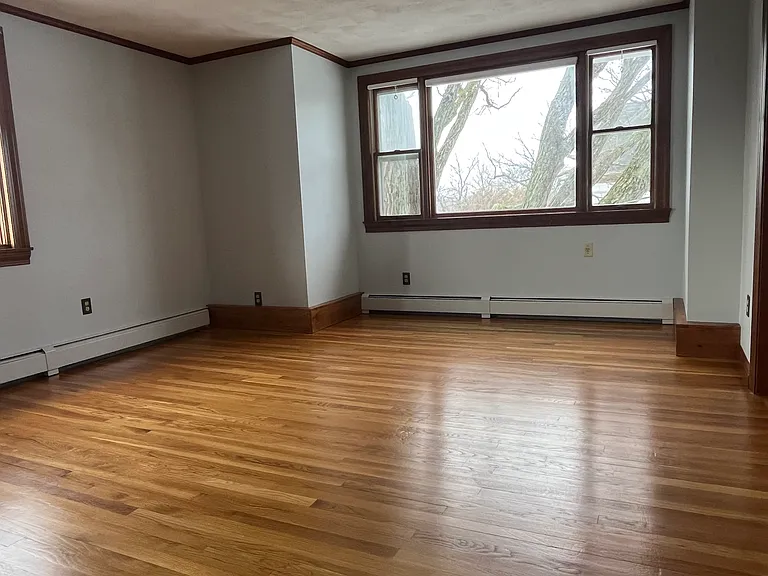 4 Gardner St #2 — Photo 9