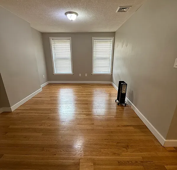 7 Medford St #1R — Photo 6