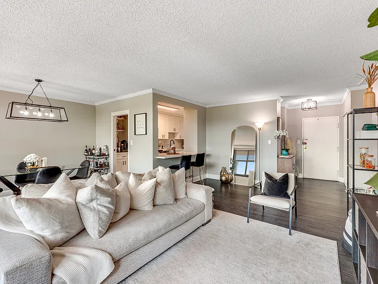 5500 Holmes Run Pkwy #510 — Photo 3