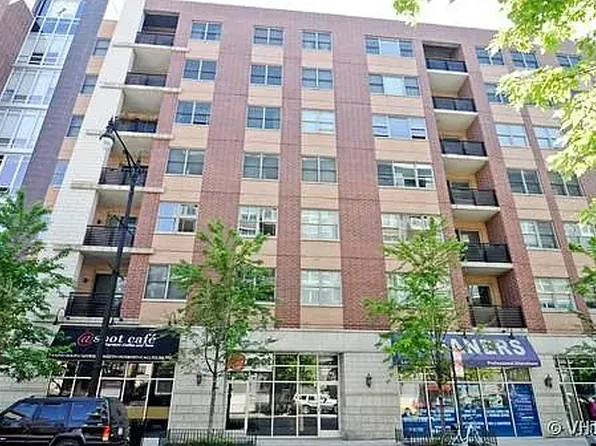 873 Larrabee Ave, Chicago, IL