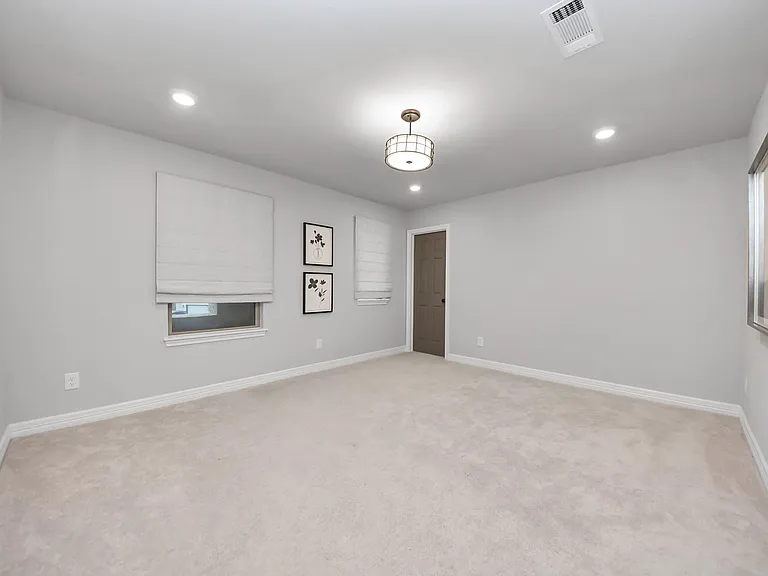108 Summer Pool Ct — Photo 34
