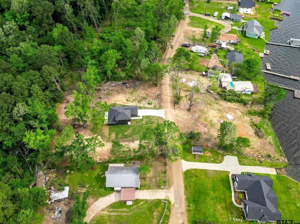 724 County Road 2223 Cook Rd, Daingerfield, TX 75638