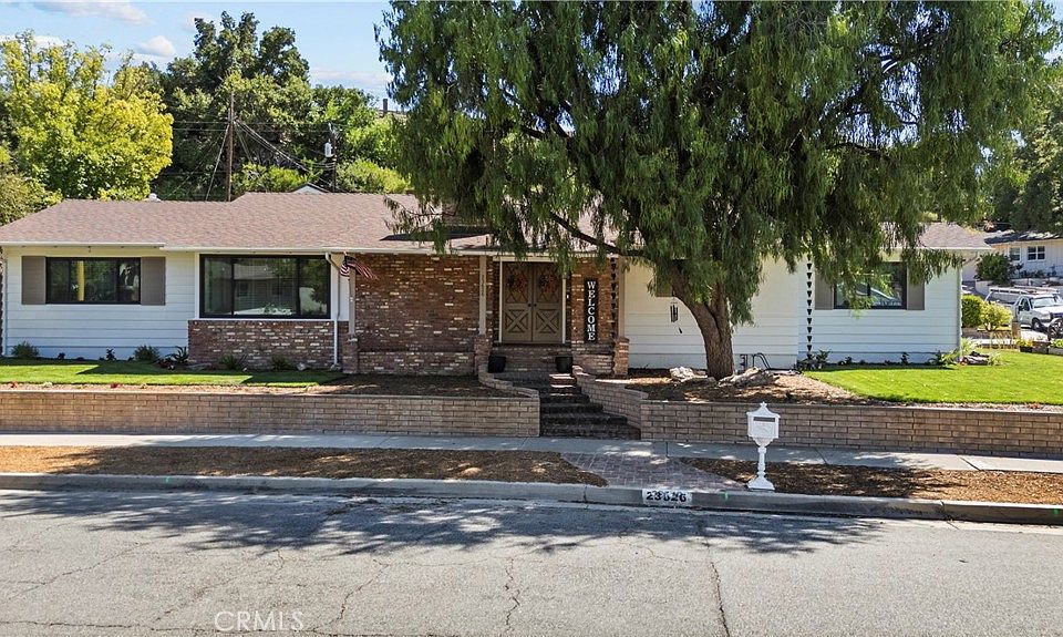 1st image of 23626 Neargate Dr