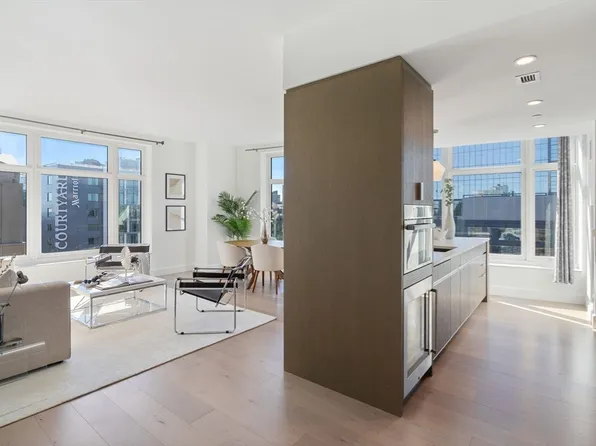 100 Lovejoy Wharf #Penthouse 1b, Boston, MA 02114