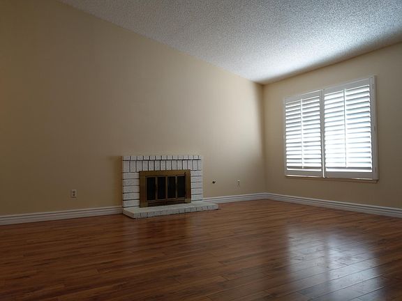 4th image of 2644 Alder Creek Dr
