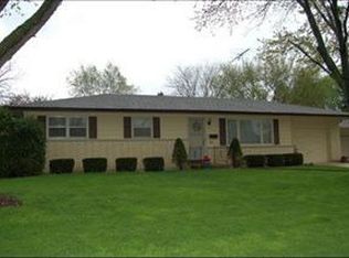 773 Carol Ave, Elgin, IL 60123