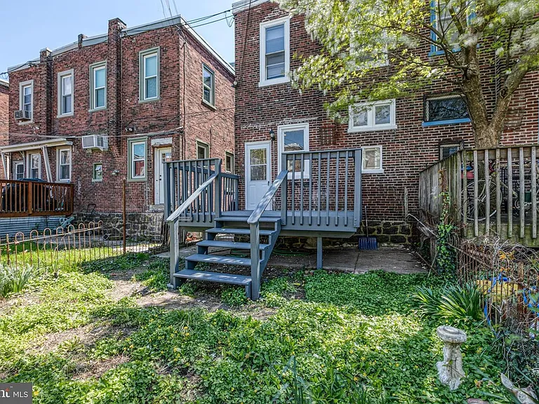 5009 Catherine St #1 — Photo 15