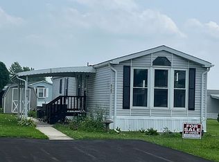 5107 Stone Terrace Dr, Whitehall, PA 18052
