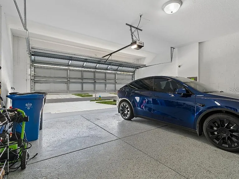 16011 Sonoma Grove Cir — Photo 30