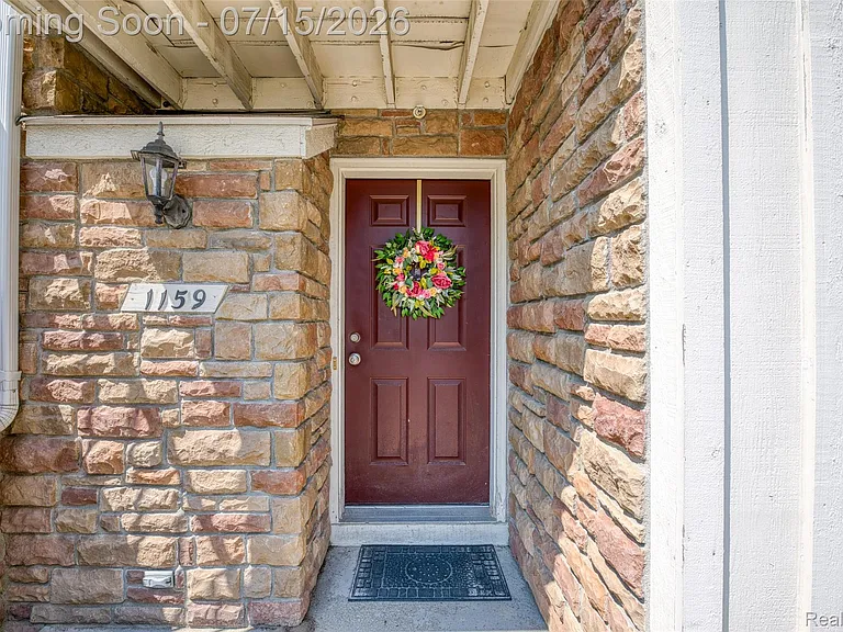 1159 Beaver Run — Photo 8