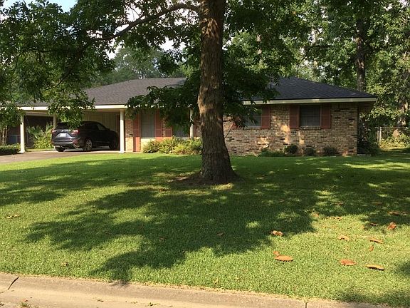 2nd image of 329 Quelqueshue St
