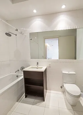 Rented by Loom Group | media 29