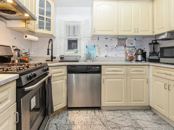 1720 East 14th Street image 4 of 13