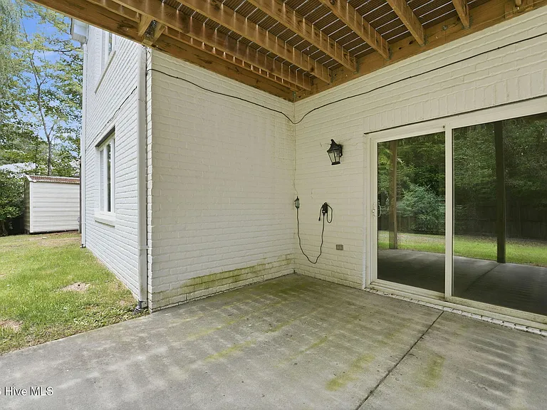 25 Kingswood Cir — Photo 55