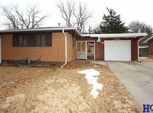 1100 Colony Ln, Lincoln, NE 68505