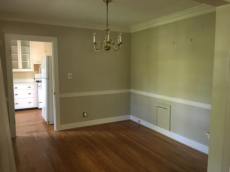 1219 Lone Oak Rd — Photo 4