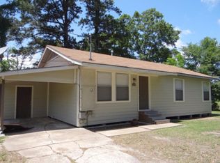 148 W Darby St, Bridge City, TX 77611