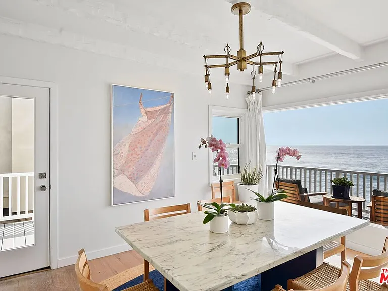 27208 Pacific Coast Hwy — Photo 3