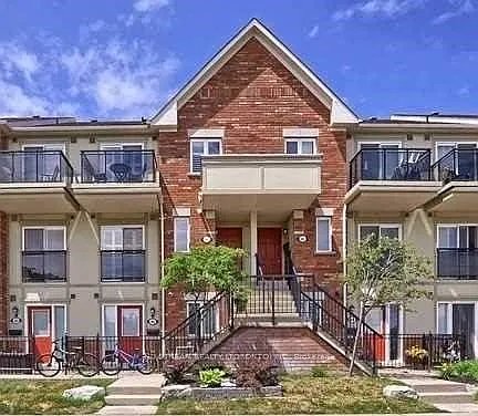 2 bed, $2,400 — Photo 1