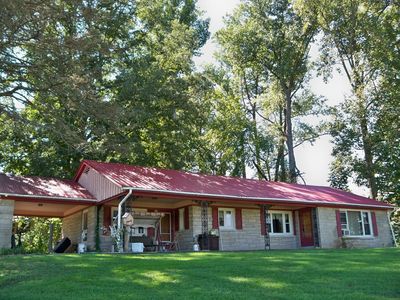 719 W Us Highway 50, Versailles, IN, 47042