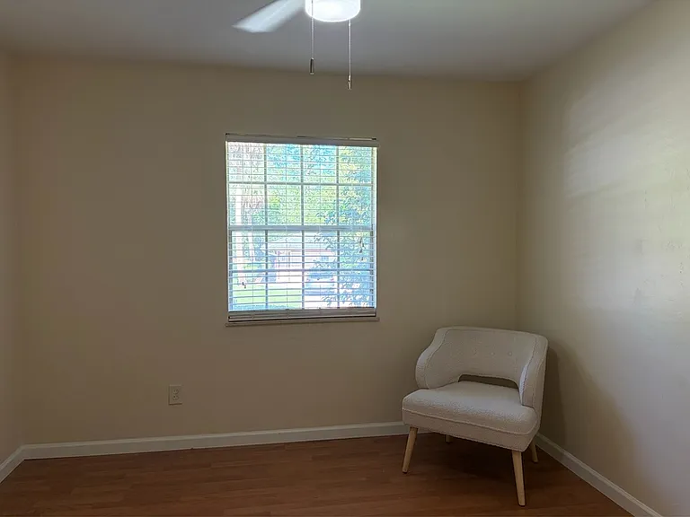 1301 Bonnie Dr — Photo 11