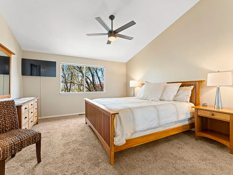 6168 Greenbrook Dr — Photo 19