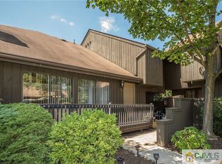 328 Westgate Dr, Edison, NJ