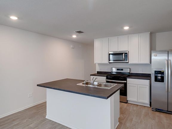 5th image of 149 Bull Lake Cir