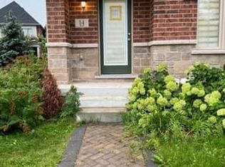 14 Oakmore Ln #BASEMENT, Brampton, ON L6Y 6H5