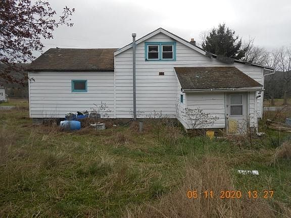 3rd image of 1611 Highway 44