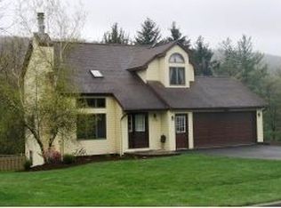 1253 Domenica Dr, Endicott, NY 13760