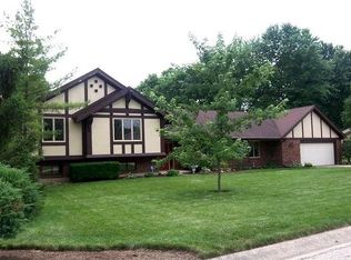 155 Eleanor Dr, Springboro, OH 45066