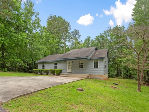 123 Sequayah Dr, Fair Play, SC 29643