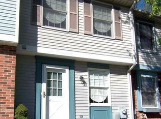 7912 Sutherland Ct, Pasadena, MD 21122