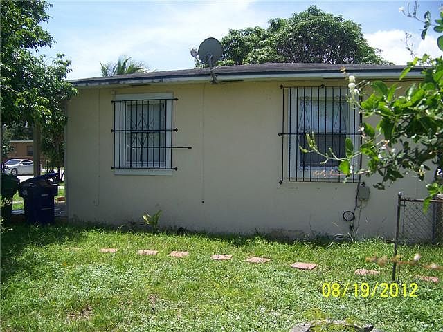 2nd image of 1801 NW 90th St