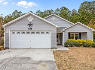 4015 W T Whitehead Drive, Jacksonville, NC 28546