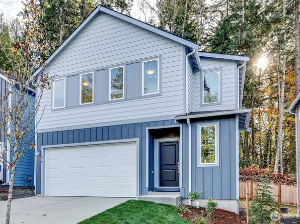216 NE Shadowhawk Lane, Bremerton, WA 98311