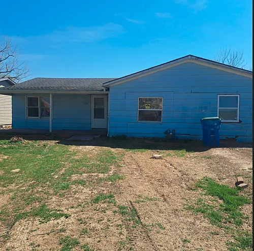 2502 Lakeview Ave Photo 1