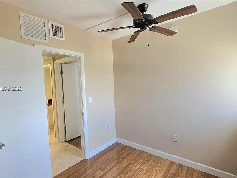 5825 Collins Ave #9C — Photo 18