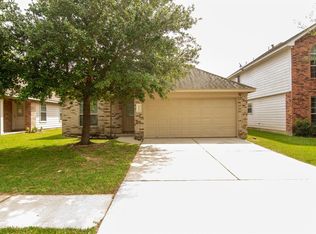 21530 Falvel Lake Dr, Spring, TX 77388