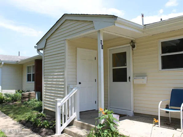 93 Waterfront Drive #246, Brick, NJ 08724