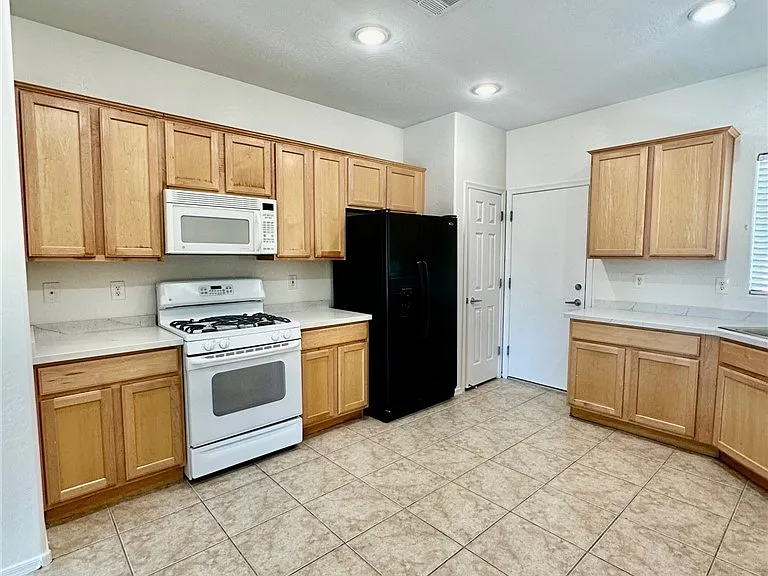 3029 Frigate Way #0 — Photo 3