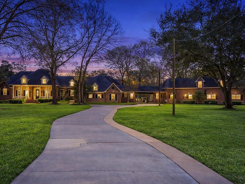 1st image of 31026 Johlke Rd