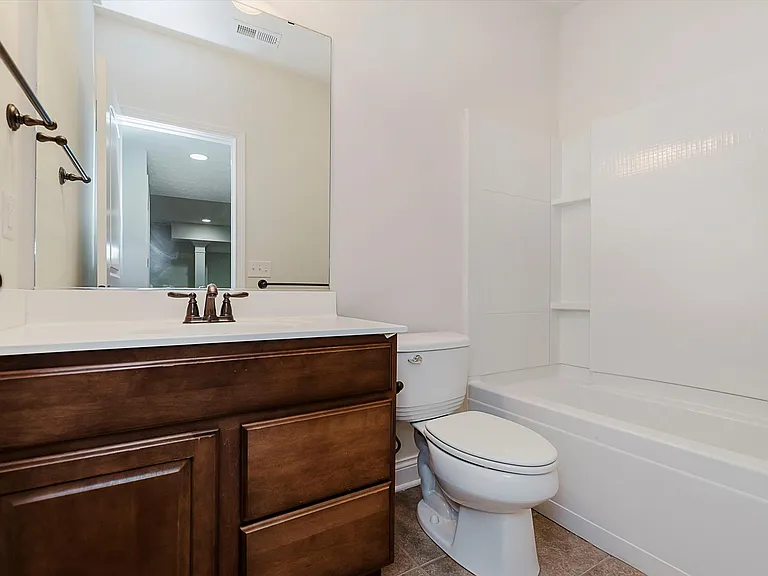 10264 Normandy Way — Photo 36