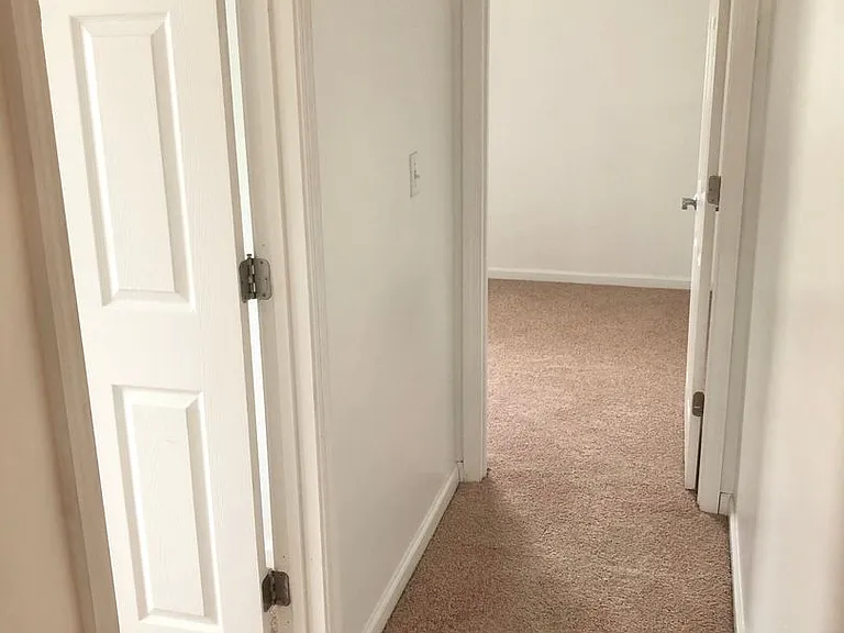 1700-1790 Liberty Ln — Photo 12
